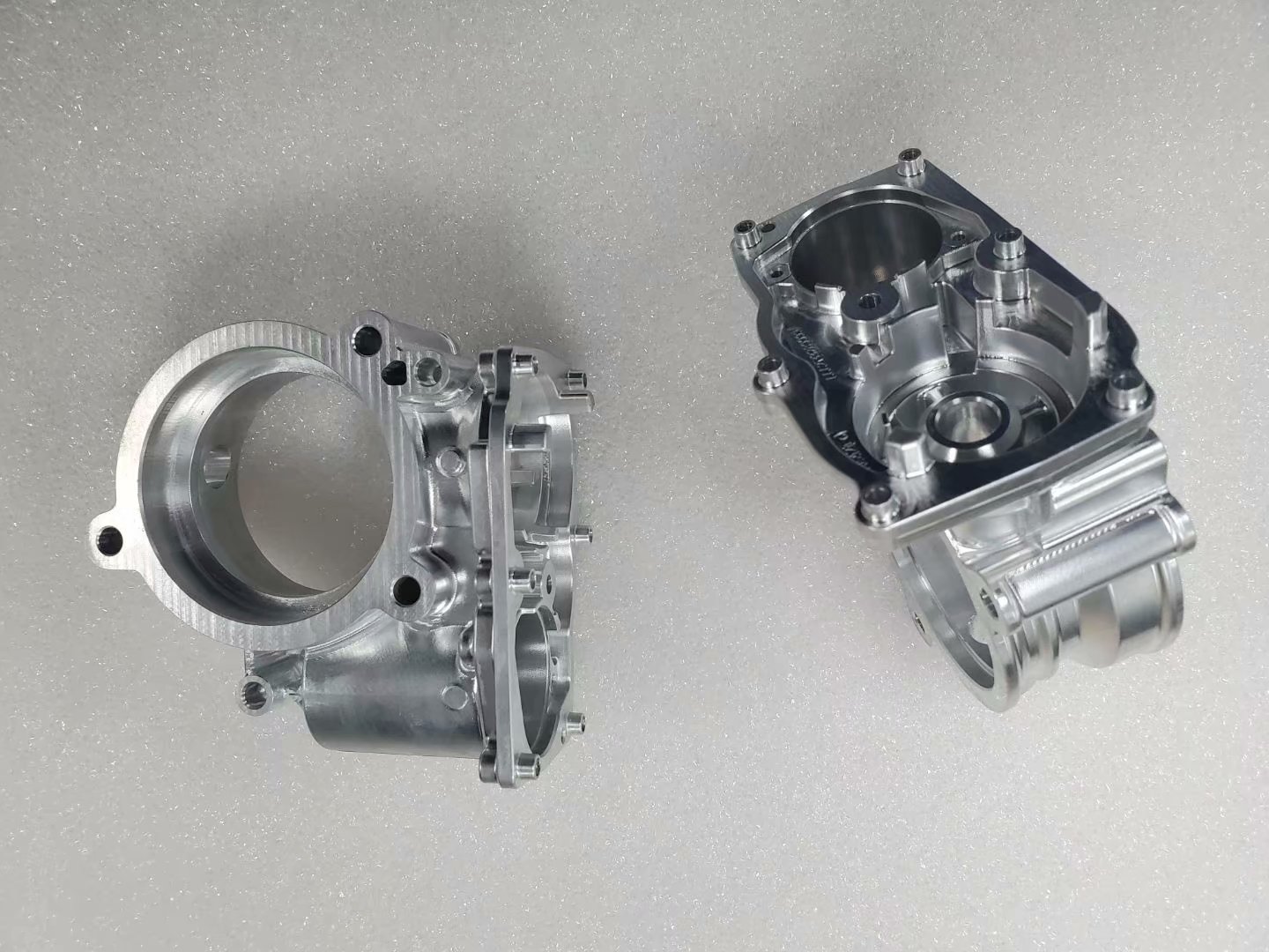 aluminum automotive engine cylinder-head